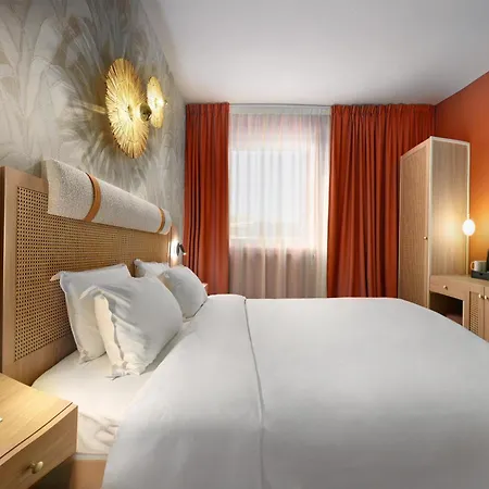 Radisson 4* קלרמונט-פרנד