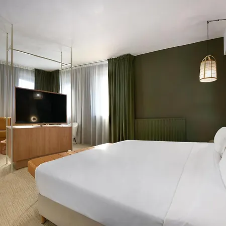 Radisson