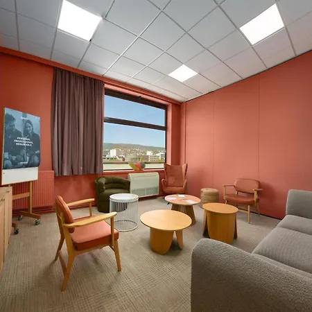 Radisson 4* קלרמונט-פרנד