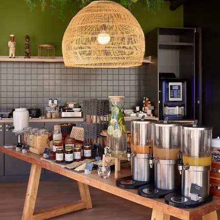 Radisson 4* קלרמונט-פרנד