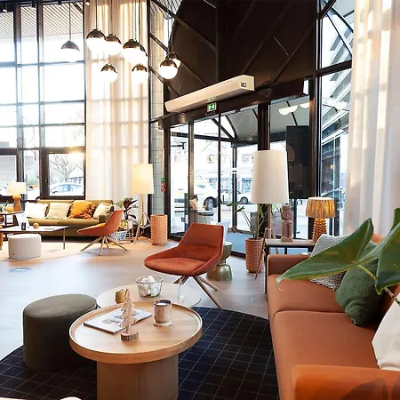 Radisson Hotel 4*