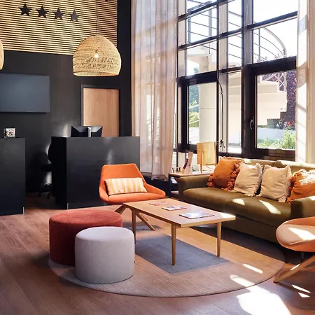 Radisson 4*